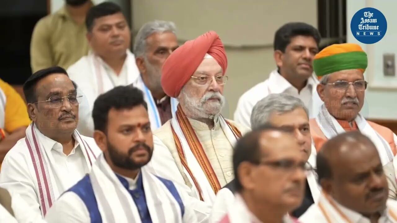 Cabinet meeting held at Narendra Modis residence ahead of oath-taking